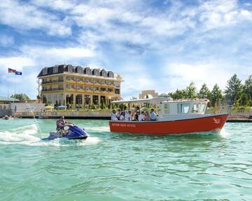 Фото Отель River Side Hotel г. Мингечевир 1